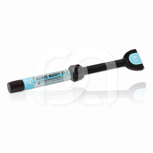 CLEARFIL MAJESTY ES-2 - SERINGUE (1X3,6G)